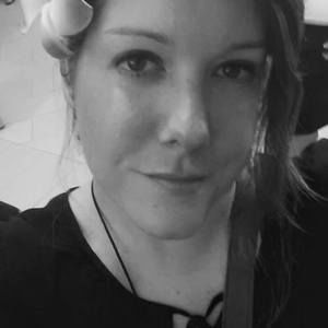 Meet your Posher, Jillian